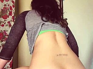 mexican latina twerks naked with her big ass shaking