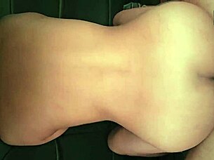 petite whore gets fucked in taxi for free ride