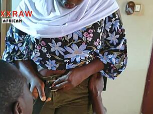 African beauty creampied