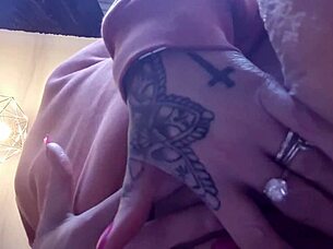 my girlfriend's hairless pussy play up close with her big ass and tits, she's a total slut