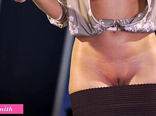 nude news interview with naked jeny smith casting