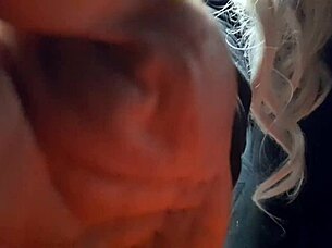 i'm at the car wash, feelin horny as a transsexual in public, wanna suck some cocks