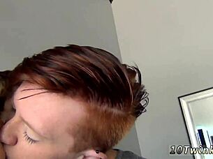 Small gay boy records extreme muscle sex