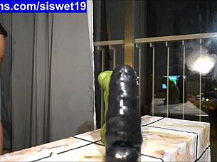 Training with big dildos? Join my chatroom.