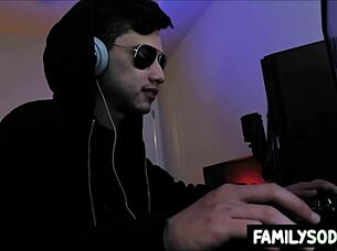 gamer stepbro gives blowjob then bangs stepsis creampie