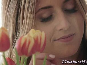 Alluring Babe Fucked Missionary Cowgirl