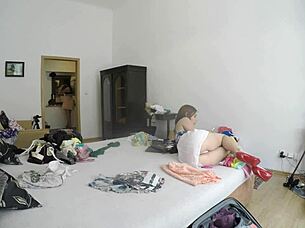 antonia poses in sexy underwear 😍.