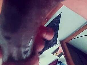 Kerala Playboy Offers Homemade 3some Fun with Wife.