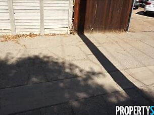 Desperate real estate agent fucks on camera to sell house