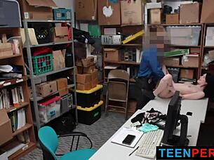 Lp Officer Marcus London Alerted And Escorted Suspect To Backroom Lp Office - Teen 18+ Perp