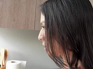 Skinny latina with big ass wants quickie with stepbrother