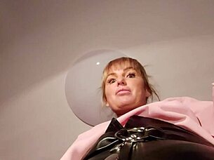 Femdom mistress forces loser to eat sperm during liquid lunch fetish session