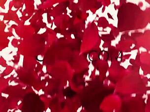 Antonia Sainz spreads legs wide on xczech com