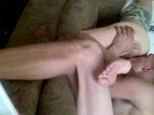 small milf enjoys oral and pounding in amateur latina scene