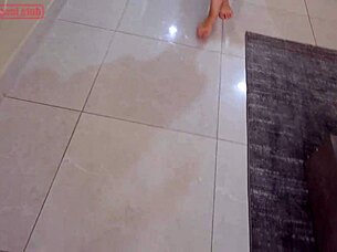 Blonde's quickie threesome with sensual doll surprises