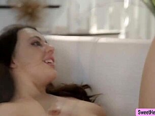 Lovely lesbian sex with alexis and whitney 😍