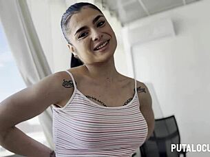 want to see tetona cachonda follando y tragando?