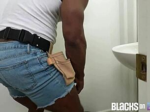 Gay group action with double penetration and rimjobs