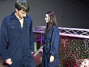 hotty milf wit big puss on webcam, i cumshotted