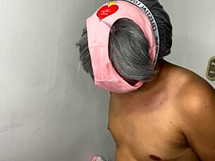 i tricked my innocent stepdaughter onto my lap for some taboo fun with her big ass