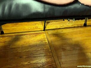 Muffy Slayer is a squirting gilf who likes anal sex