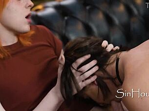 Confused ginger tranny fucks doctor in therapy.