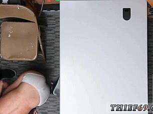 Cop apprehends suspect in fake taxi scenario