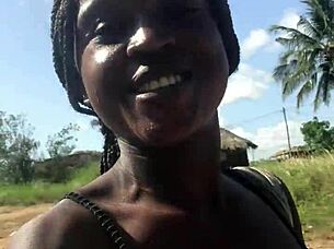 Crazybitch enjoys moving her big ass outdoor