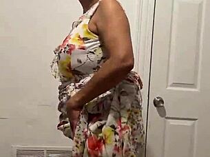 Anna Maria Mature Latina Making Love To Her Fans Behind The Scenes Look, Behind The Scenes Teasing Tits Ass Backstage Milf Big Tits.