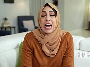 A divorced Muslim lady chases fame and becomes a thot in Hijabma