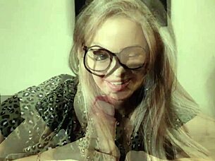 Cheating bride gets hot sperm on her face