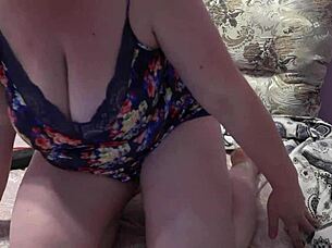 GIRLS ENGAGE IN GROUP SEX ANAL AND DOUBLE PENETRATION PARTY