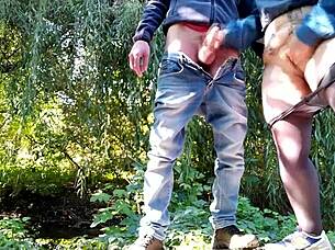 putinha dando gostoso no thesims4