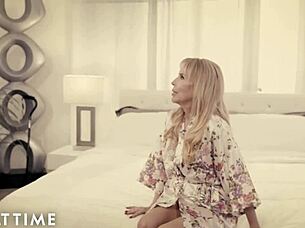 Adult Time ชุดหน้าอกใหญ่ mature cougars รวม grannies โดนเย็ด