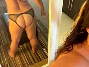 My flexi girlfriend shows off acrobatic contortion moves