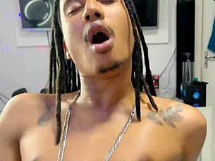 Meu Fã Veio Me Pedir Umas Dicas E Acabou Me Comendo Completo No Red Veenisoares