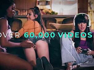 I can't beleive the physiotherapist milf is massaging her sexy but injuried neighbor like that!