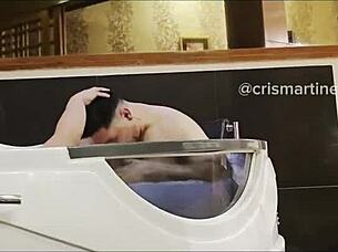 Trio gay versatil in costumes