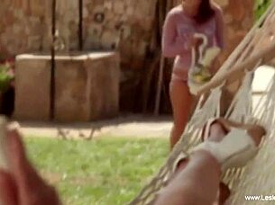 tan girlfriends love the outdoors and sex 😘