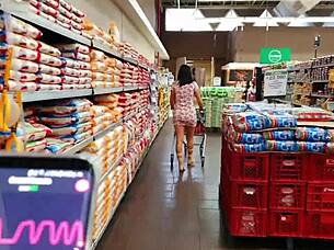 martinasmith squirting at the mall with toys, fingering outdoor! 🔥