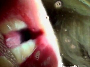 sophia d my spit