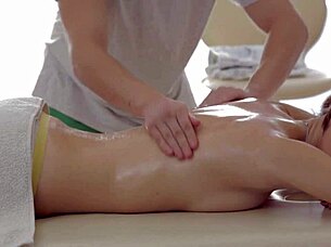 is that girl masturbating in the gym? let's see her wet ass