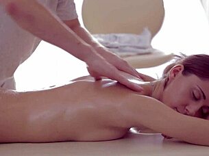 is that girl masturbating in the gym? let's see her wet ass