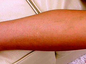 i'm so horny for this sexy blonde