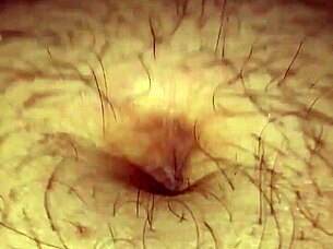 i enjoy a relaxing asian massage with oiled body and mature milf touch