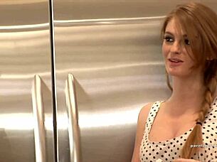 Faye Reagan's hot chat leads to a messy facial