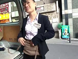 Vegetable Sommelier Loves Fresh Veggies And Cock, Giving Sudden Car Blowjob And Cleanup Fellatio Part 2