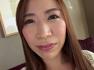 Koizumi Saya's Alluring Body Sucks Cock In Model Collection