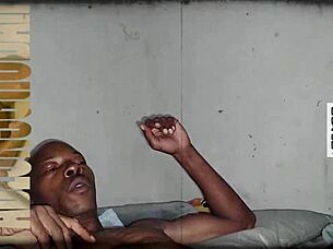 Pablon3grobar in action with a small but energetic partner