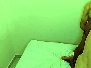 Bastidores De Uma Suruba De Despedida De Solteiro Gay!!